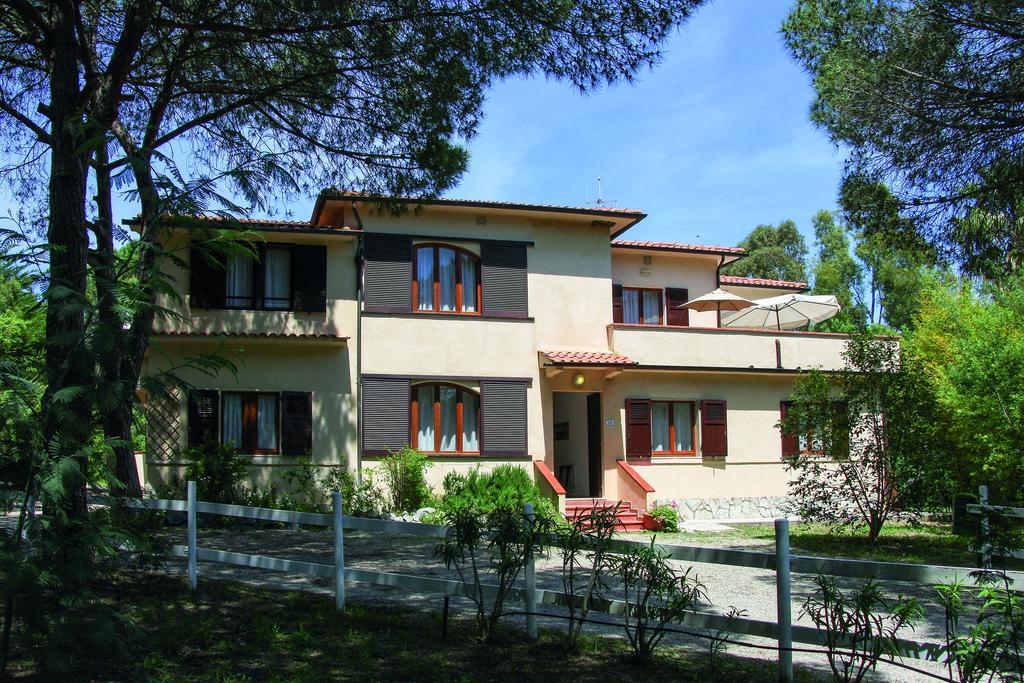 Hotel Giardino Capoliveri  Exterior photo