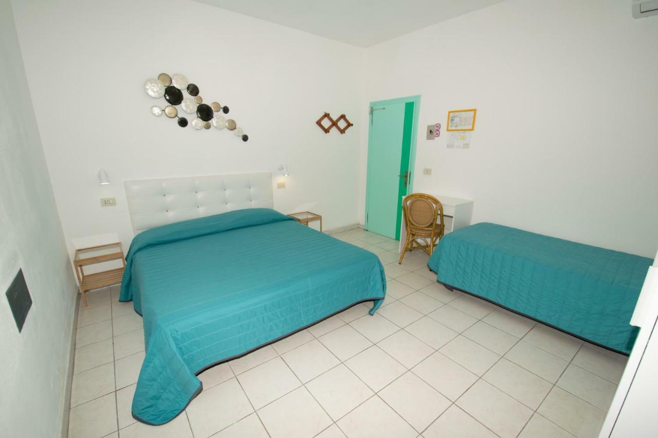 Hotel Giardino Capoliveri  Exterior photo