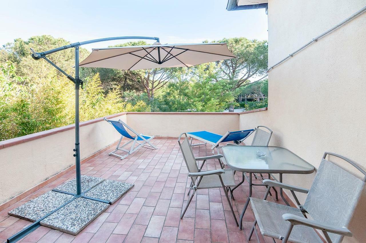 Hotel Giardino Capoliveri  Exterior photo